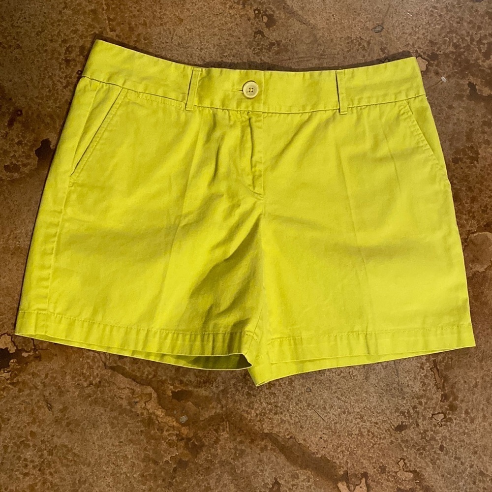 ANN Taylor chartreuse yellow green the Riviera short cotton chino shorts